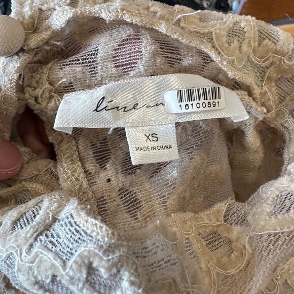 Line & Dot Beige Floral Lace Mockneck Top XS Bodycon Romantic Cocktail Nude $90 - Picture 8 of 10